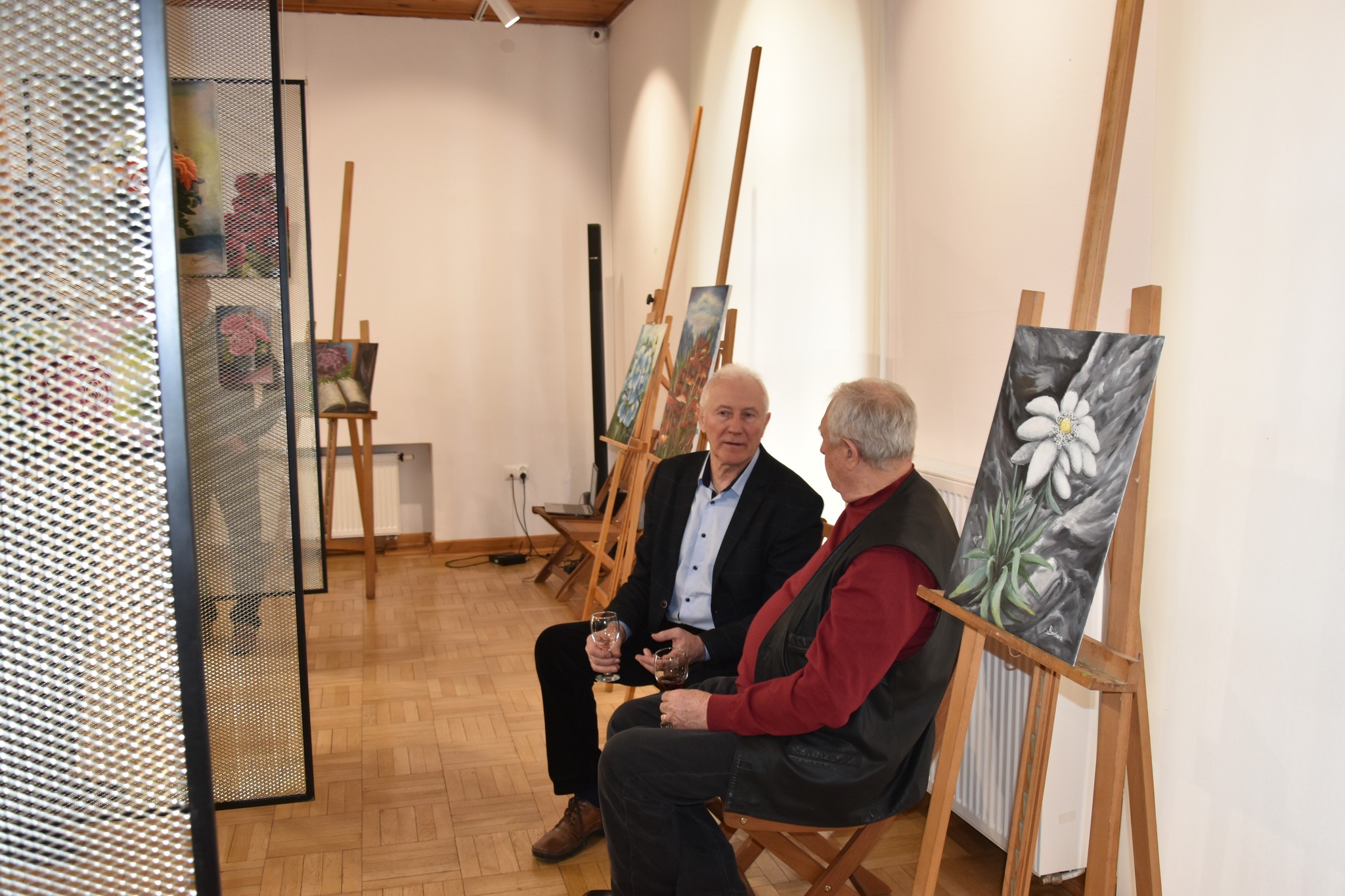 Malwy, róże, fiołki... - Wernisaż wystawy Barbary Harasim